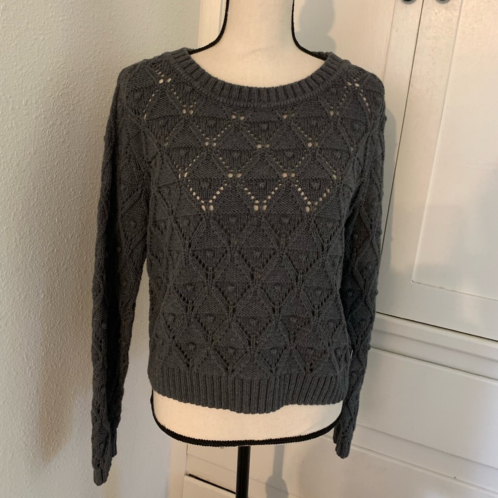 Tommy Hilfiger gray knit sweater size Large